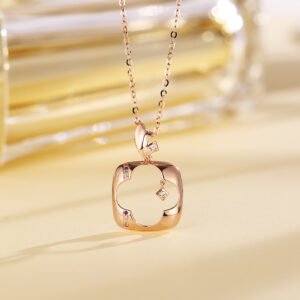 Apple four-leaf clover necklace