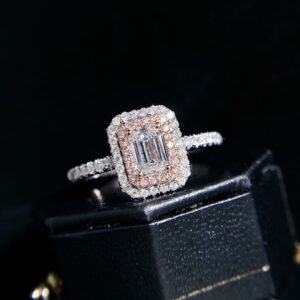 Emerald cut ring