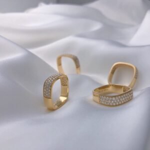 Square rings