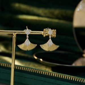 skirt stud earrings